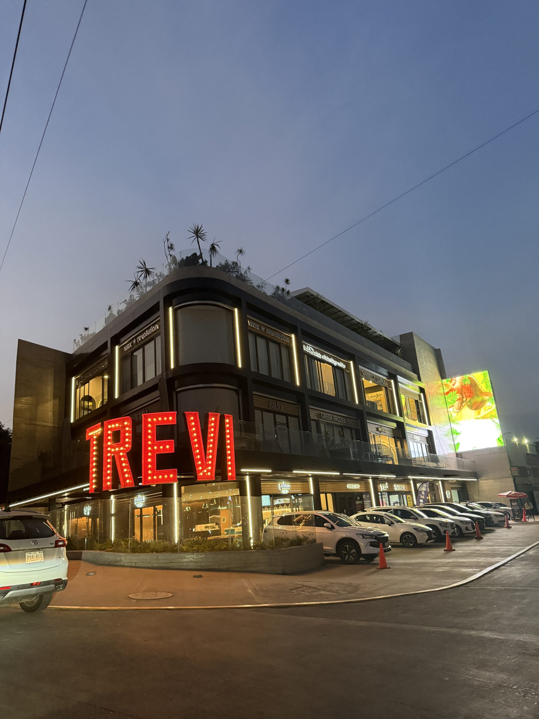 Local Plaza Trevi, Tecamachalco