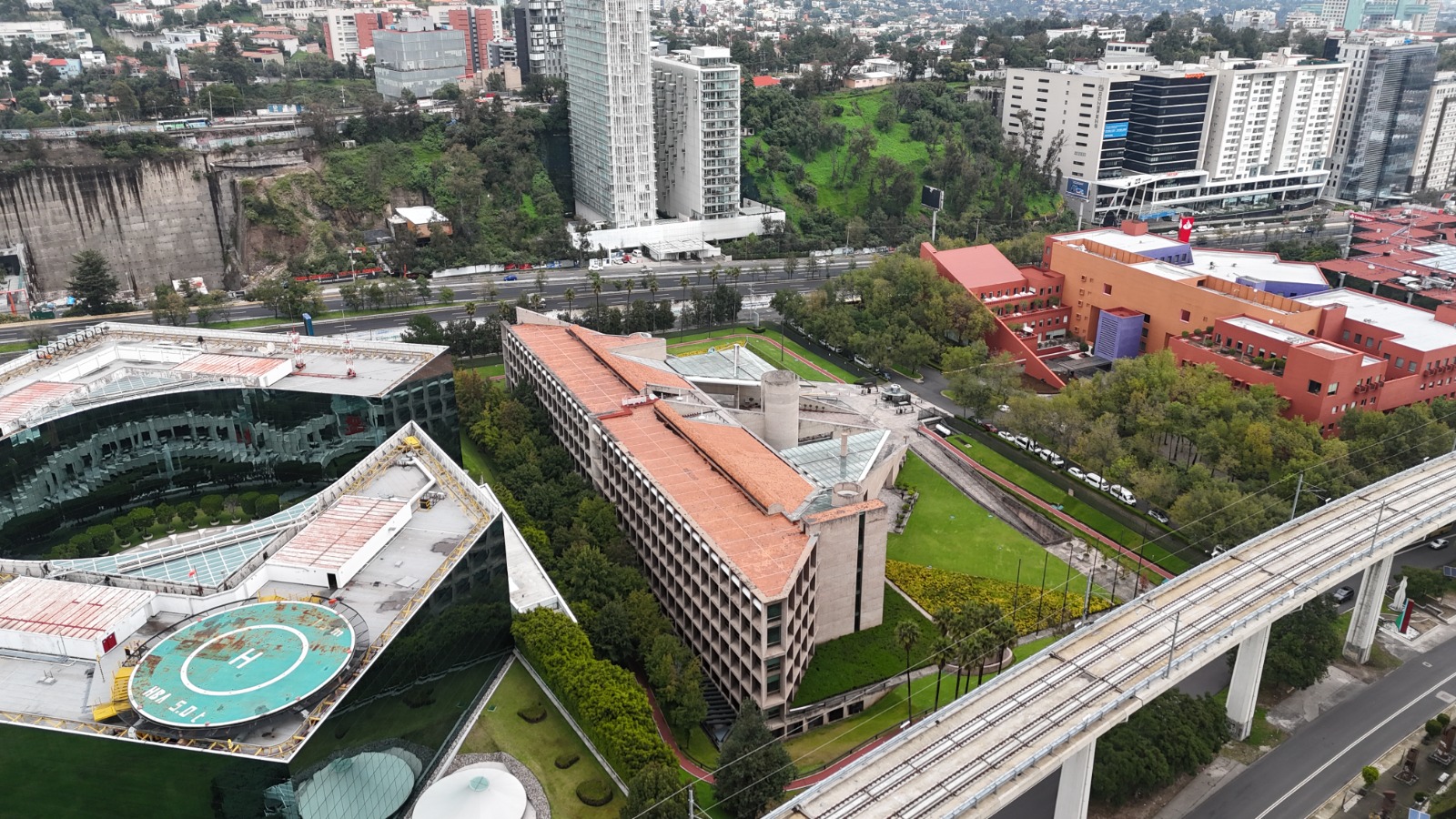 Oficinas Santa Fe, Reforma 700 — imagen 3