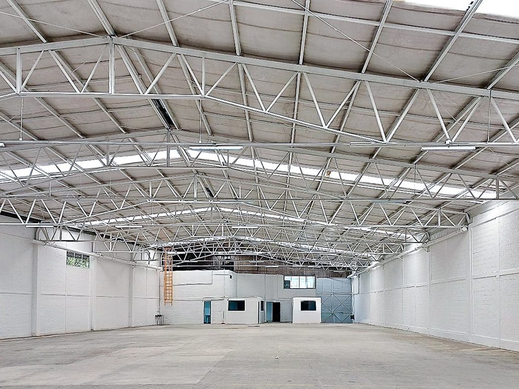 Bodega Naucalpan, Alce Blanco 1 — imagen 2