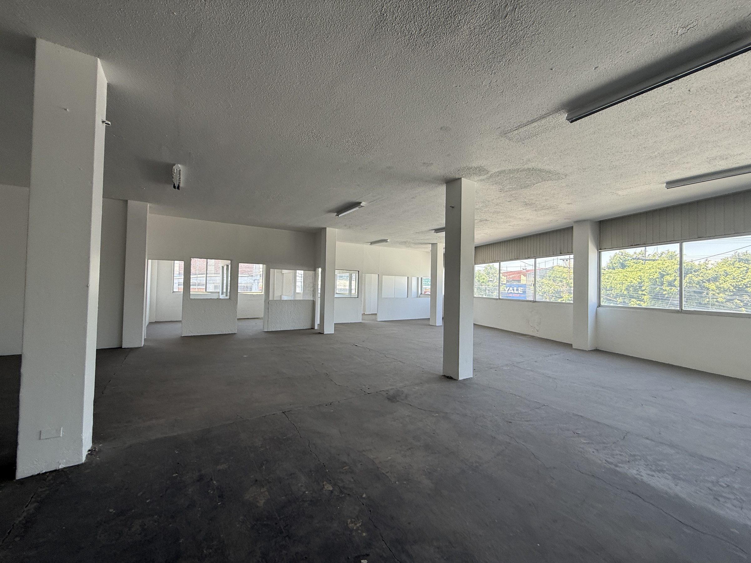 Bodega Naucalpan, Plásticos 1 — imagen 3